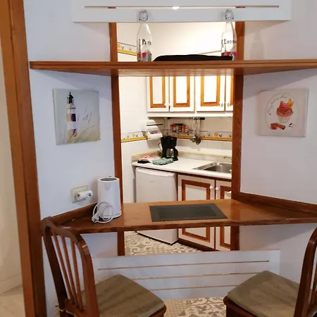 Antomax In - Wi Fi Apartment *